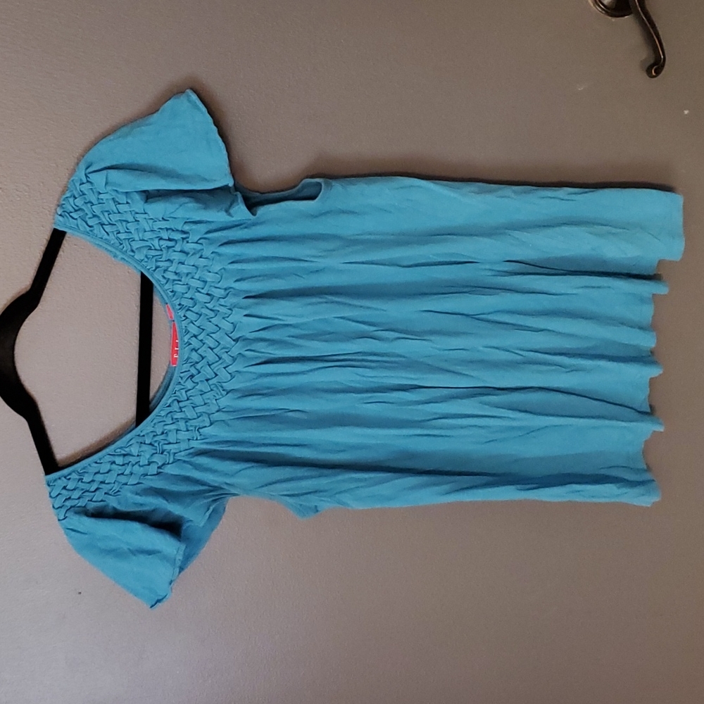 Elle size L